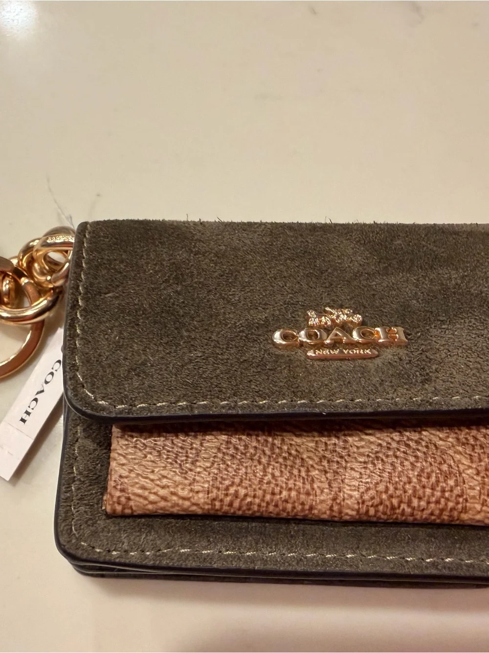 Mini NWT Coach Pocket Wallet in Olive green Suede with Signature Canvas - Picture 3 of 8